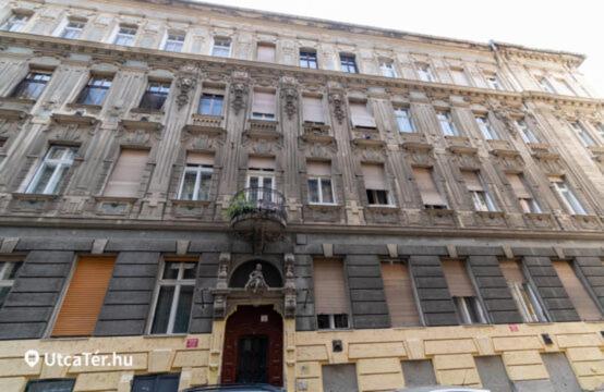 Ejjeli Majom Hostel 布达佩斯 外观 照片